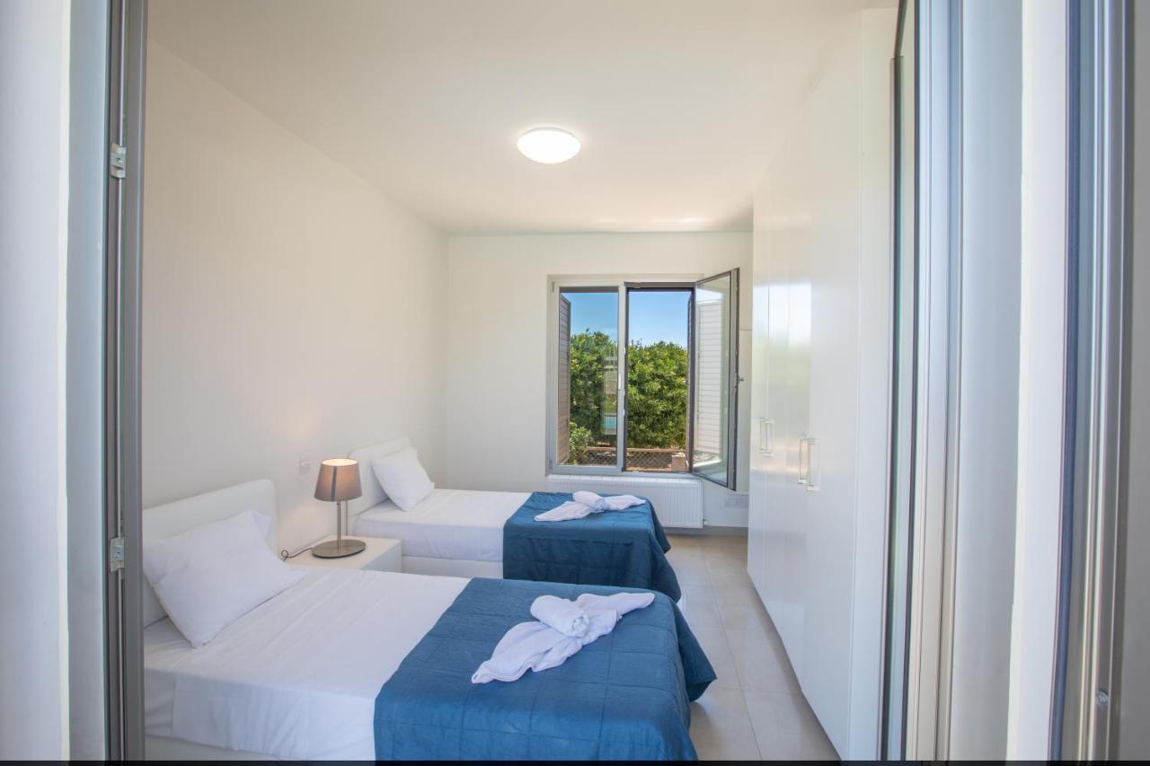 Leda Villa Protaras Exteriör bild