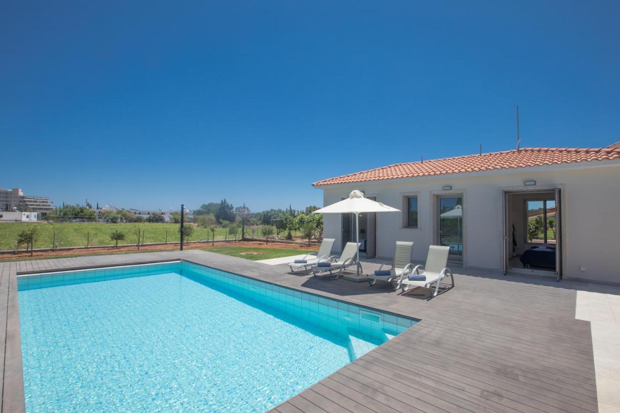 Leda Villa Protaras Exteriör bild